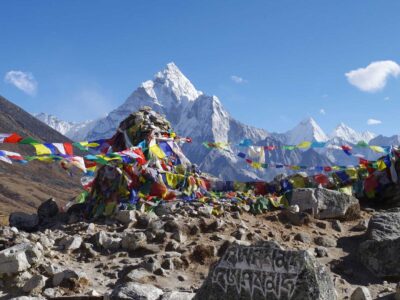 What to expect on the trail from Thukla to Lukla